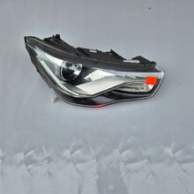 Load image into Gallery viewer, Frontscheinwerfer Audi A1 8X0941006 Xenon Rechts Scheinwerfer Headlight