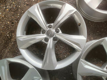 Laden Sie das Bild in den Galerie-Viewer, 1x Alufelge 19 Zoll 7.0" 5x112 34ET Glanz Silber 80A601025K Audi Rim Wheel FEL7677208655vd