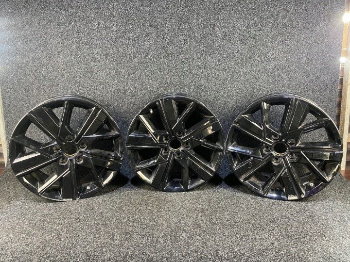 1x Alufelge 18 Zoll 8.0" 5x120 50ET 7LA601025B VW 7la Rim Wheel FEL8079745635pn