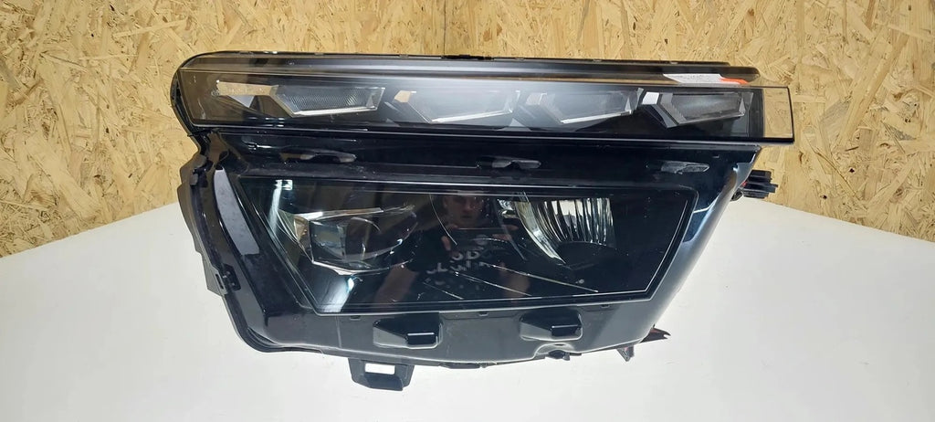 Frontscheinwerfer Skoda I 658941016F Rechts Scheinwerfer Headlight SCH8207875157sc