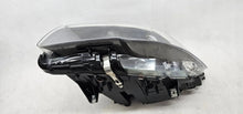 Laden Sie das Bild in den Galerie-Viewer, Frontscheinwerfer BMW 5 F11 F10 720324517 Xenon Links Scheinwerfer Headlight