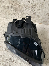 Laden Sie das Bild in den Galerie-Viewer, Frontscheinwerfer Porsche Taycan 9J1941060D LED Rechts Scheinwerfer Headlight SCH8008776779lh