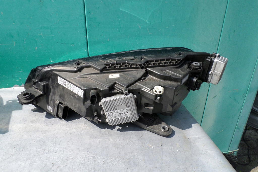 Frontscheinwerfer Skoda Superb III 3V1941016D 657941016 Rechts Headlight