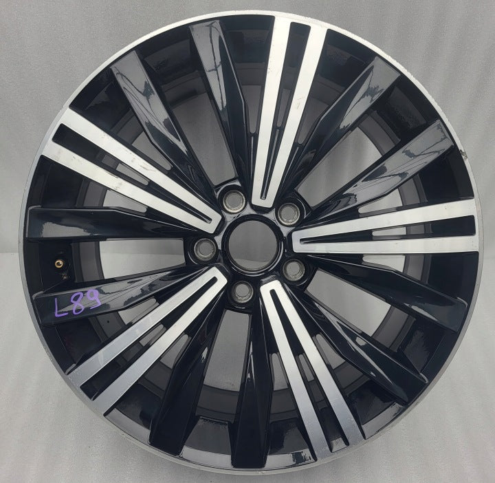 1x Alufelge 18 Zoll 7.0" 5x112 43ET 5NA601025C VW Tiguan Rim Wheel FEL2662794741rc
