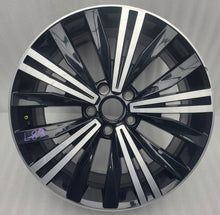 Laden Sie das Bild in den Galerie-Viewer, 1x Alufelge 18 Zoll 7.0" 5x112 43ET 5NA601025C VW Tiguan Rim Wheel FEL2662794741rc
