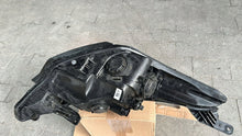 Load image into Gallery viewer, Frontscheinwerfer Hyundai I20 Links Scheinwerfer Headlight SCH8076321936mm