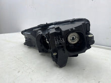 Laden Sie das Bild in den Galerie-Viewer, Frontscheinwerfer Audi A4 B9 8W0941006 Xenon Rechts Scheinwerfer Headlight SCH1440330453xt