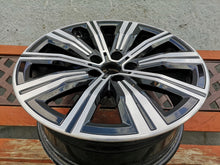 Load image into Gallery viewer, 1x Alufelge 18 Zoll 7.5" 5x112 25ET Glanz Schwarz 6883524 BMW 3 G21 G20 FEL1164318966vz