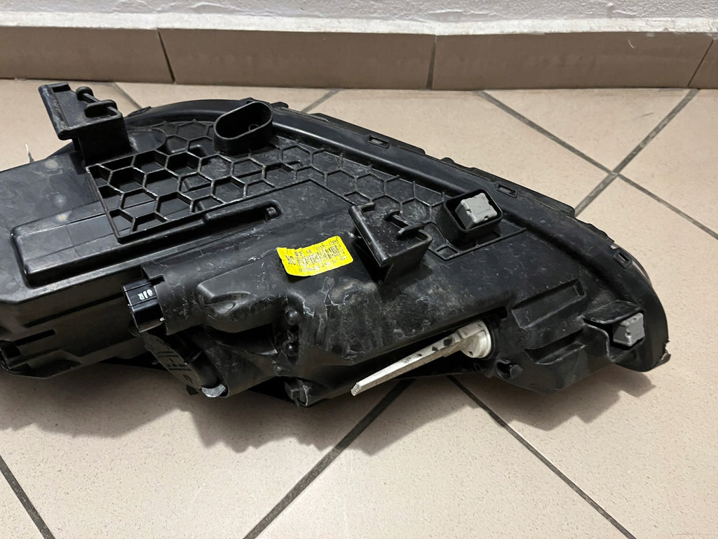 Frontscheinwerfer Hyundai I30 III 92102-G4020 Rechts Scheinwerfer Headlight