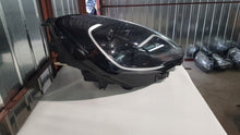 Laden Sie das Bild in den Galerie-Viewer, Frontscheinwerfer Ford Puma L90202396 Full LED Rechts Scheinwerfer Headlight