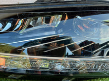 Laden Sie das Bild in den Galerie-Viewer, Frontscheinwerfer Skoda Fabia III 6V1941015F Full LED Links Headlight