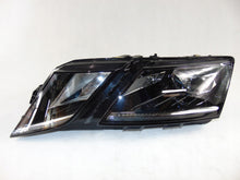 Laden Sie das Bild in den Galerie-Viewer, Frontscheinwerfer Skoda Octavia III 5E1941015D LED Links Scheinwerfer Headlight SCH2705277316hb