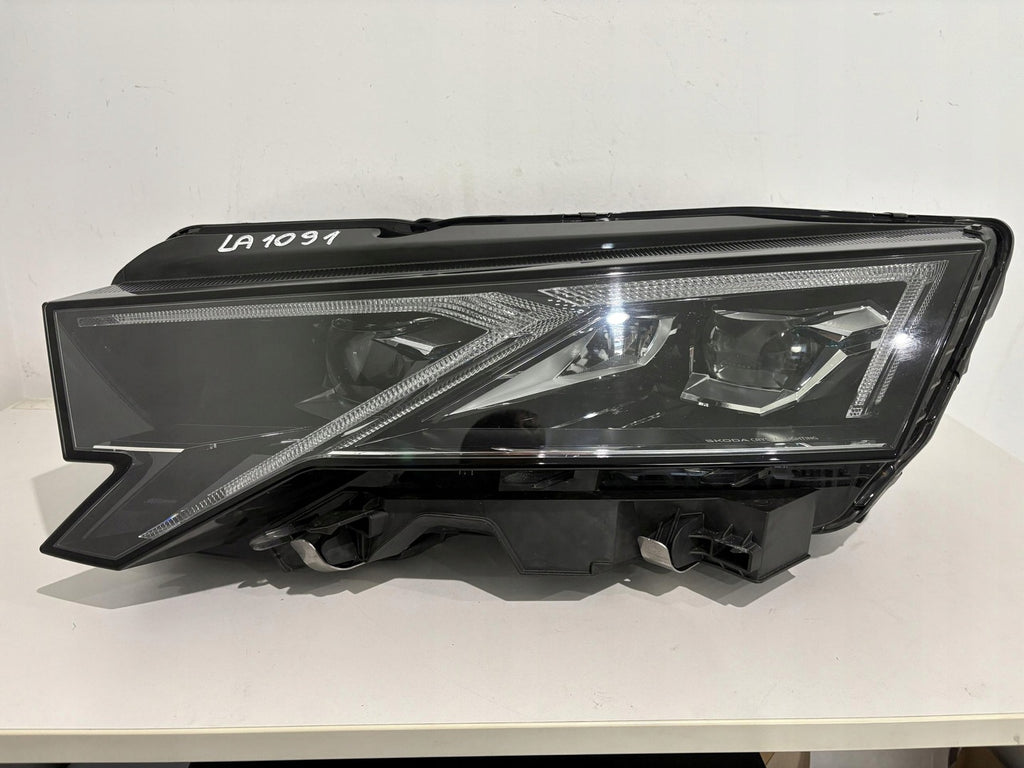 Frontscheinwerfer Skoda Octavia IV 5E4941035 LED Ein Stück (Rechts oder Links) SCH1456764375vv
