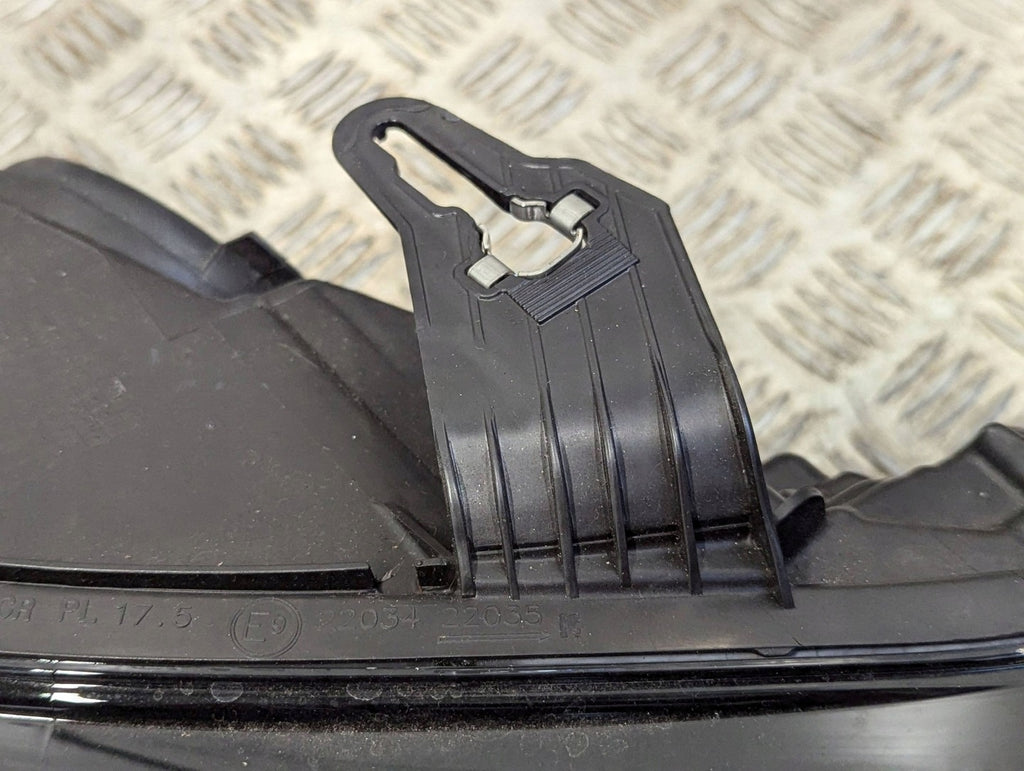 Frontscheinwerfer Audi A1 82A941004 Rechts Scheinwerfer Headlight