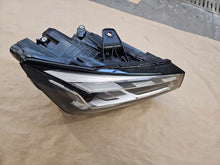 Laden Sie das Bild in den Galerie-Viewer, Frontscheinwerfer Audi Q2 81A941036D Full LED Rechts Scheinwerfer Headlight
