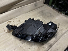Laden Sie das Bild in den Galerie-Viewer, Frontscheinwerfer Cupra Born 10F941008H 48602134519 Full LED Rechts Headlight SCH6344444531uz