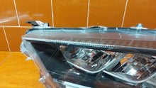 Load image into Gallery viewer, Frontscheinwerfer Toyota Yaris LED Links Scheinwerfer Headlight SCH1489462564fl