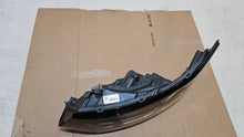 Laden Sie das Bild in den Galerie-Viewer, Frontscheinwerfer Land Rover Discovery V HY32-13W030-EA Full LED Links Headlight SCH2452217370kg