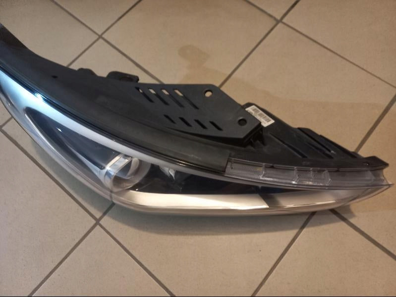 Frontscheinwerfer Hyundai I30 III 92102-G4100 LED Rechts Scheinwerfer Headlight