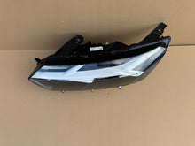 Laden Sie das Bild in den Galerie-Viewer, Frontscheinwerfer Dacia Dokker Sandero III Jogger 280602561R Links Headlight