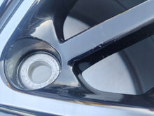 Laden Sie das Bild in den Galerie-Viewer, 1x Alufelge 18 Zoll 7.0&quot; 5x114.3 38ET Mitsubishi Outlander Eclipse Cross