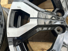 Laden Sie das Bild in den Galerie-Viewer, 1x Alufelge 19 Zoll 5x114.3 403009867R Renault Rim Wheel FEL1133989121dv