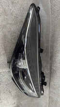 Laden Sie das Bild in den Galerie-Viewer, Frontscheinwerfer Hyundai I I40 HI40LLPP15 Rechts Scheinwerfer Headlight SCH2511311444vo