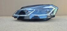 Laden Sie das Bild in den Galerie-Viewer, Frontscheinwerfer VW Golf VIII I 5G1941035 Ein Stück (Rechts oder Links) SCH5629363422un