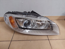 Load image into Gallery viewer, Frontscheinwerfer Volvo Xc70 31420014 Xenon Rechts Scheinwerfer Headlight