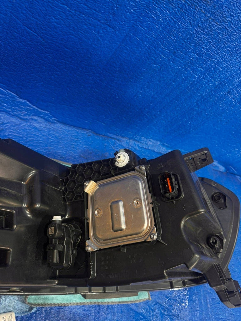 Frontscheinwerfer Renault Trafic 260601790R Full LED Links Headlight SCH6105844002ar