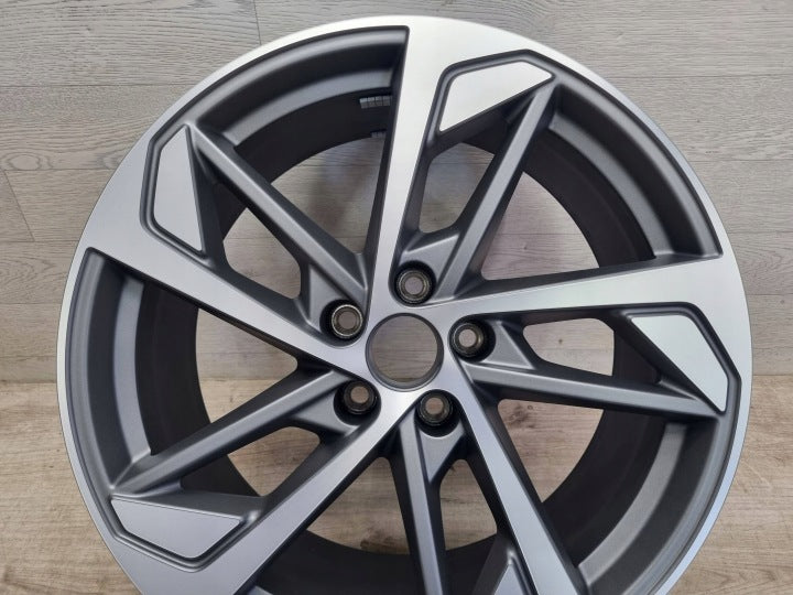 1x Alufelge 19 Zoll 8.5" 5x112 38ET Glanz Grau 83A601025 Audi Q3 Mg Rim Wheel FEL8676505528vn