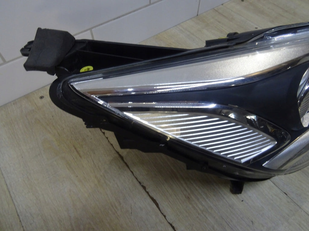 Frontscheinwerfer Ford C-Max F1CB-13D152-AF Rechts Scheinwerfer Headlight SCH7245564403xq