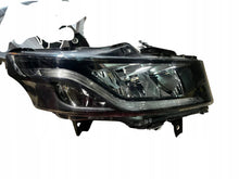 Laden Sie das Bild in den Galerie-Viewer, Frontscheinwerfer Iveco I 58028452580 Xenon Rechts Scheinwerfer Headlight SCH9007814550np