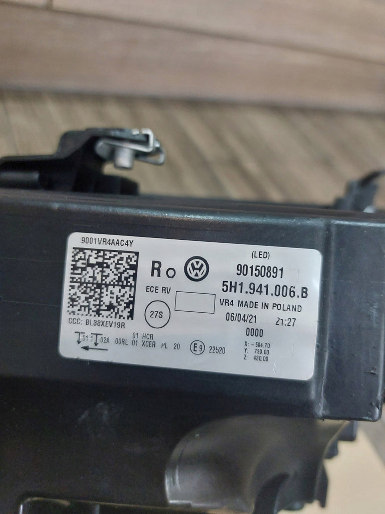 Frontscheinwerfer VW Golf VIII 5H1941006B Full LED Rechts Scheinwerfer Headlight SCH3502969599dr