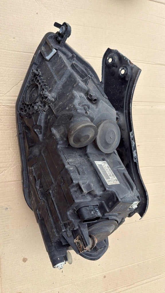 Frontscheinwerfer VW Caddy III 2K1941006A Rechts Scheinwerfer Headlight SCH7655773567to