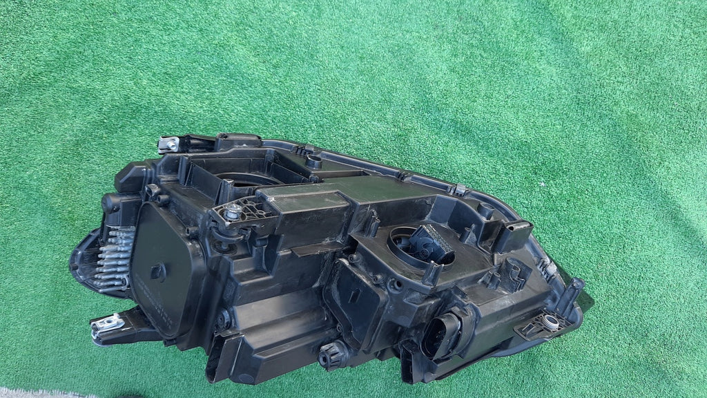 Frontscheinwerfer VW Touran 5TB941082A Full LED Rechts Scheinwerfer Headlight