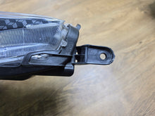 Laden Sie das Bild in den Galerie-Viewer, Frontscheinwerfer Toyota 4 Yaris K0-8EU Rechts Scheinwerfer Headlight SCH6900540834kf