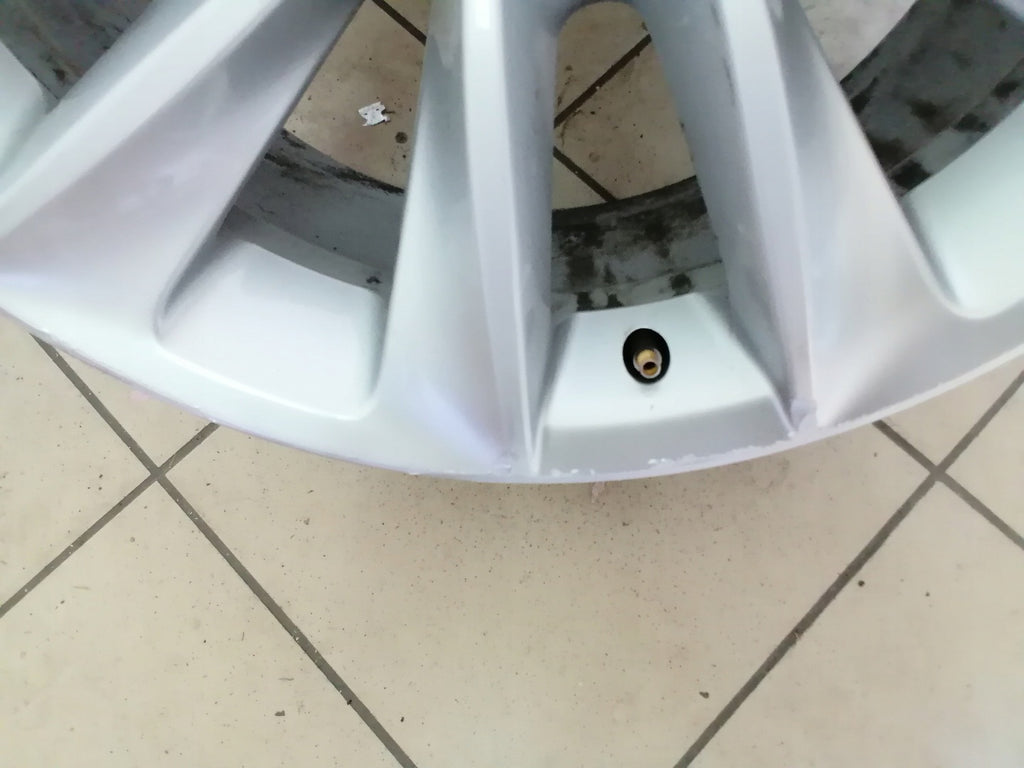1x Alufelge 18 Zoll 8.0" 5x120 43ET Glanz Silber 6787578 BMW F26 X3 F25 FEL1496213212vh