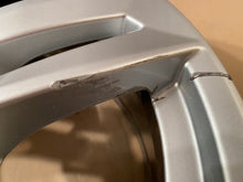 Laden Sie das Bild in den Galerie-Viewer, 1x Alufelge 17 Zoll 7.0" 5x112 42ET 8W0601025P Audi A4 B9 Rim Wheel FEL7988168772of