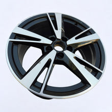 Load image into Gallery viewer, 1x Alufelge 18 Zoll 8.0&quot; 5x112 46ET Glanz Graphit 8V0601025 Audi A3 Mg Rim Wheel