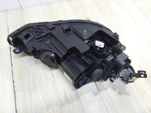 Laden Sie das Bild in den Galerie-Viewer, Frontscheinwerfer VW Golf VIII I 5H1941005B Links Scheinwerfer Headlight SCH3224031520qs