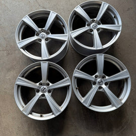 4x Alufelge 18 Zoll 8.0