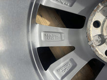 Load image into Gallery viewer, 1x Alufelge 17 Zoll 2GA601025P VW T-Roc Rim Wheel FEL8641914114nz