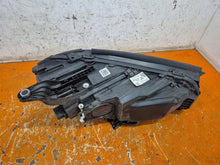 Laden Sie das Bild in den Galerie-Viewer, Frontscheinwerfer Mercedes-Benz Gle A1679069604 Links Scheinwerfer Headlight SCH9865260976tz
