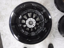Laden Sie das Bild in den Galerie-Viewer, 4x Alufelge 19 Zoll 9.0" 5x112 33ET Glanz Silber 4H0601025BG Audi A5 A4 I FEL3440033892lv
