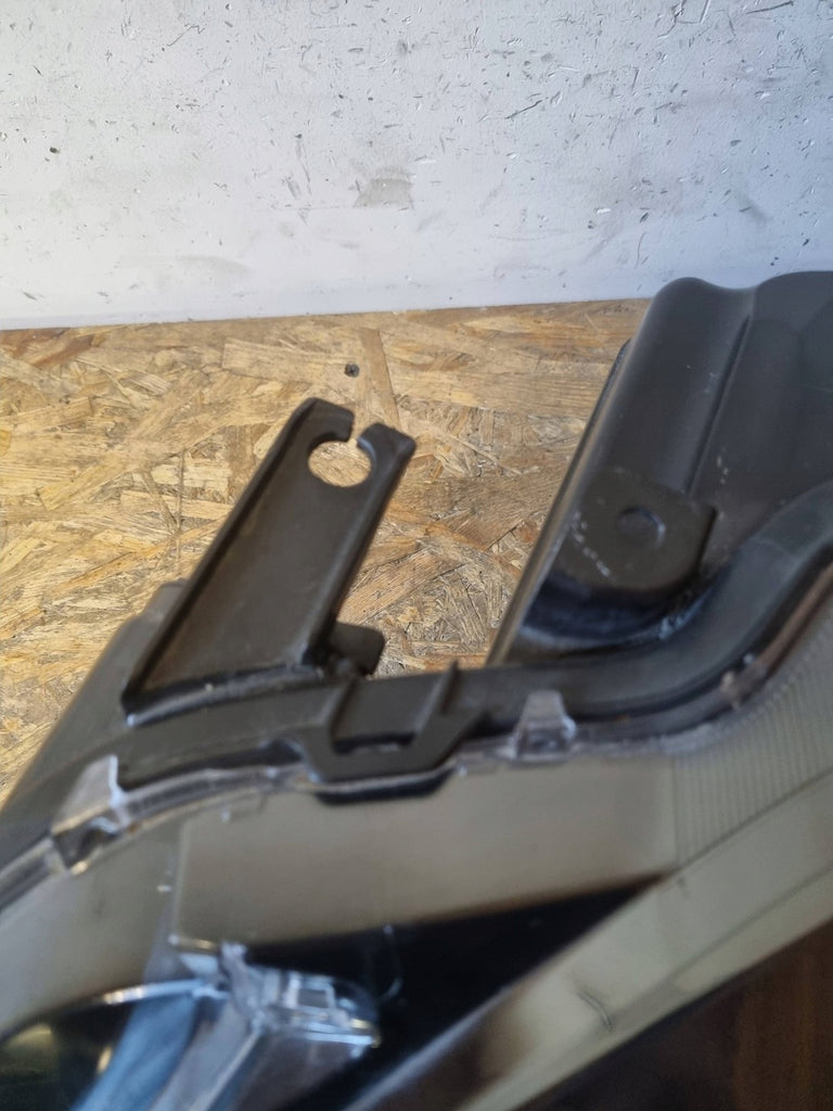 Frontscheinwerfer Toyota Yaris Cross LED Links Scheinwerfer Headlight SCH1124406186dw