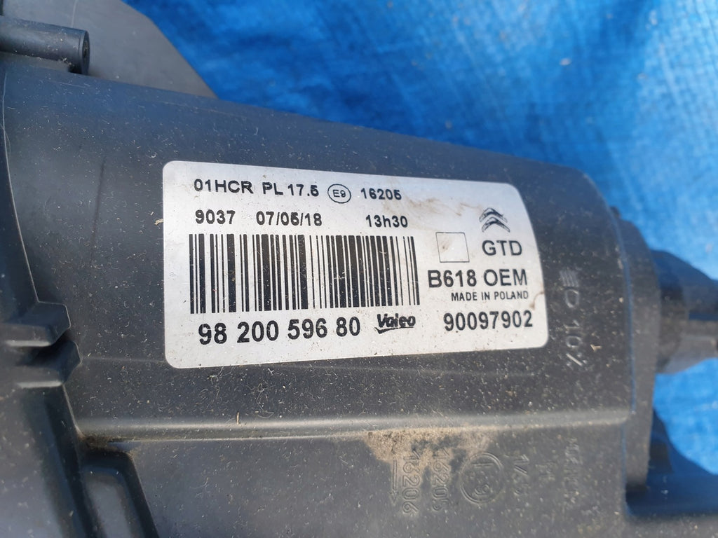 Frontscheinwerfer Citroën C3 III 9820059680 Links Scheinwerfer Headlight