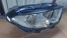 Laden Sie das Bild in den Galerie-Viewer, Frontscheinwerfer Ford Ecosport GN15-13D154 Rechts Scheinwerfer Headlight