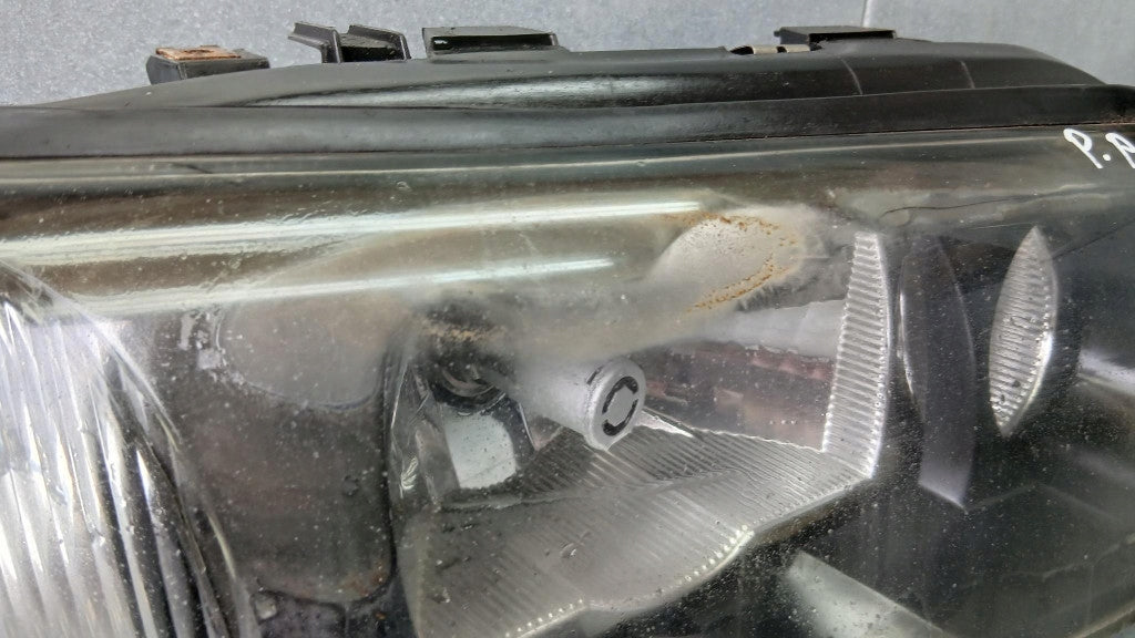 Frontscheinwerfer Volvo V70 II 89008798 Xenon Rechts Scheinwerfer Headlight SCH6166127605dh