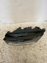 Laden Sie das Bild in den Galerie-Viewer, Frontscheinwerfer Skoda Octavia IV 5E4941015A Full LED Links Headlight SCH9985475336li